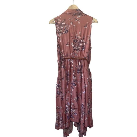 Torrid Pink Floral Print Asymmetrical Hem Belted Button Down Dress Sz 00 - Picture 4 of 9